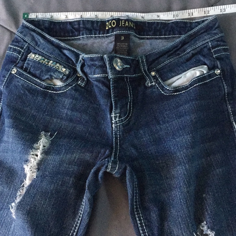 Distressed jeans - Picture 2 of 6